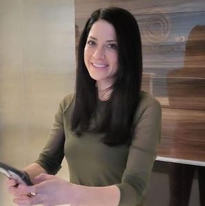 Meet your Posher, Cindi
